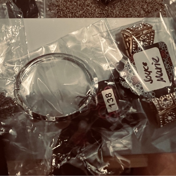 COPY - Lot of NWT Paparazzi Vintage pieces. 25 pieces - Picture 13 of 13